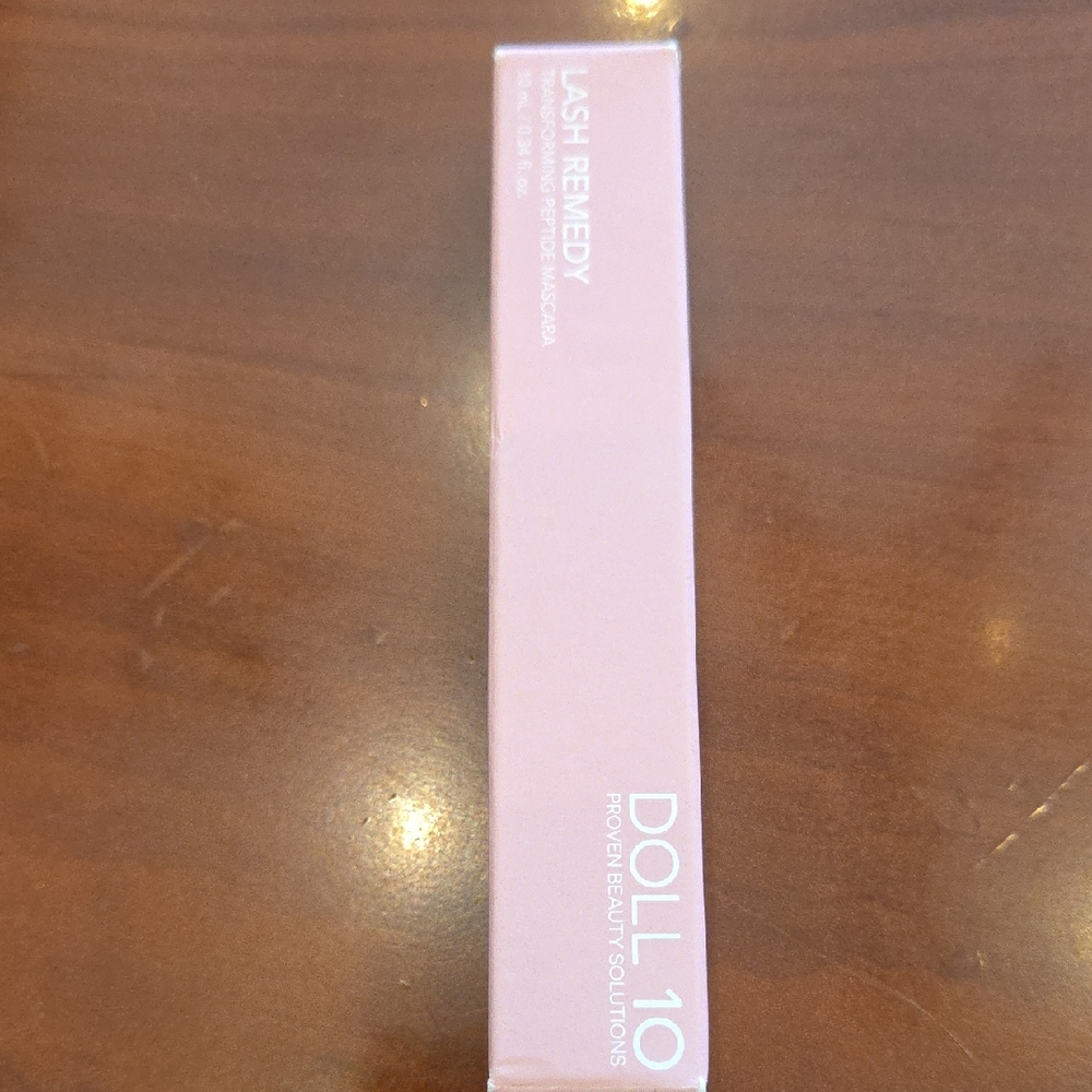 Doll 10 Lash Remedy Mascara